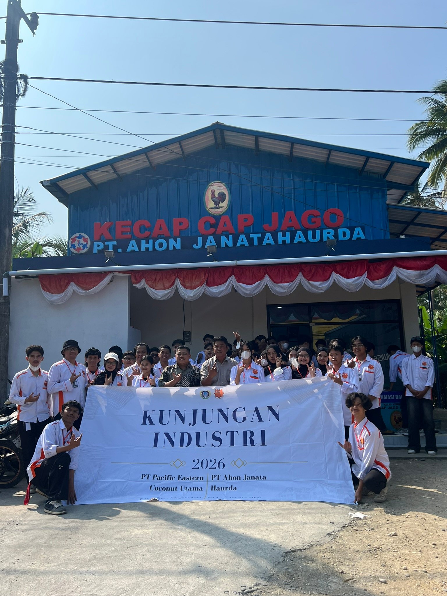 Kunjungan Pabrik